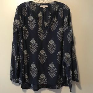 Navy v-neck floral print blouse!